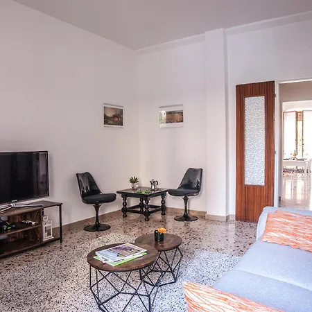 Apartman Flat - 15 Mins From Florence Scandicci