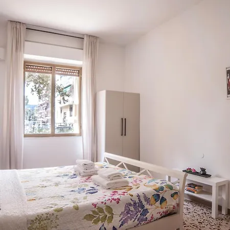 Flat - 15 Mins From Florence * Scandicci