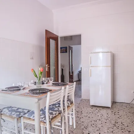 Apartman Flat - 15 Mins From Florence